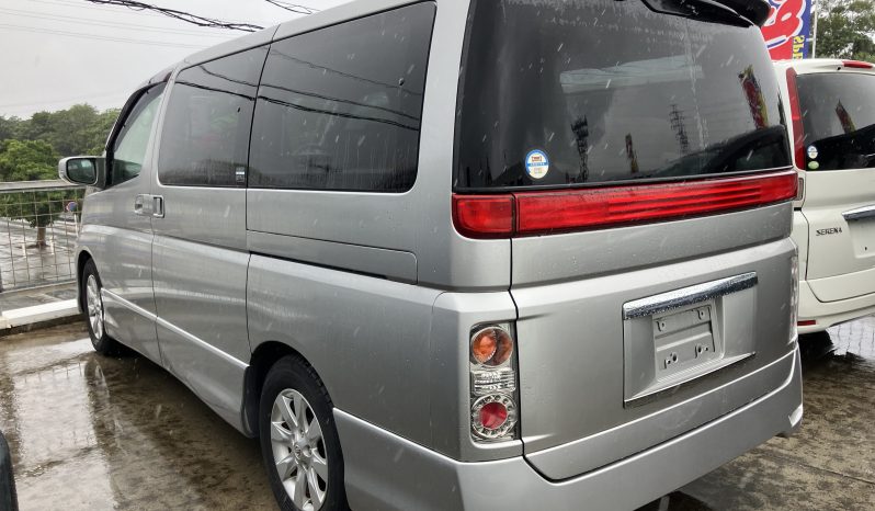 2006 Nissan Elgrand (24-10-15) full